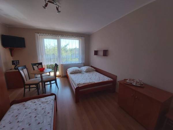 Laura- Pokoje Gościnne 