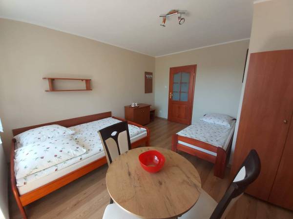 Laura- Pokoje Gościnne 