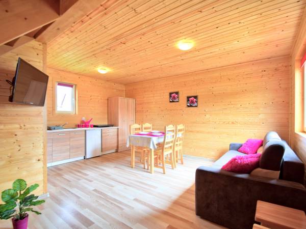salon - domek 6-8 osobowy
