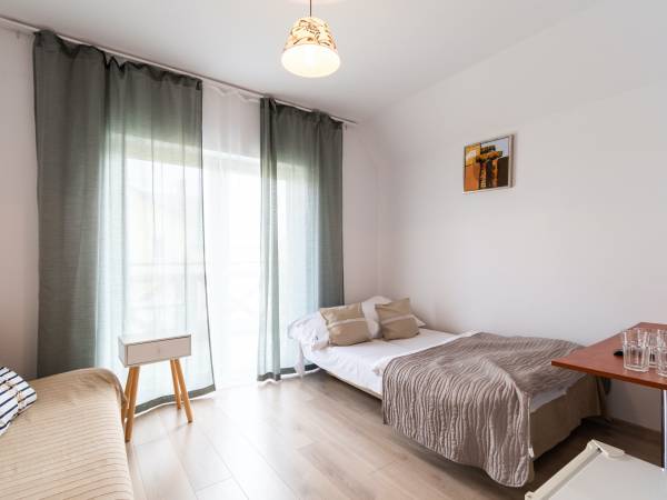 Domki i pokoje Marina 1