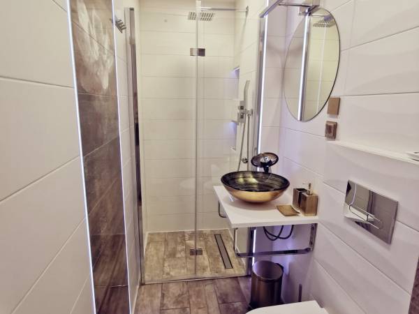 Łazienka pokoju nr 21