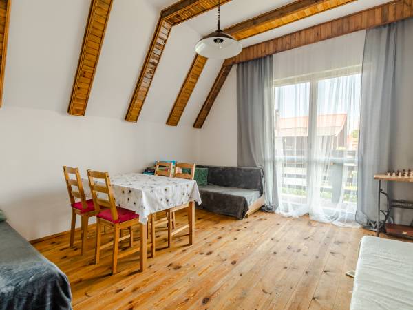 Pokój balkonowy/ bawialniany