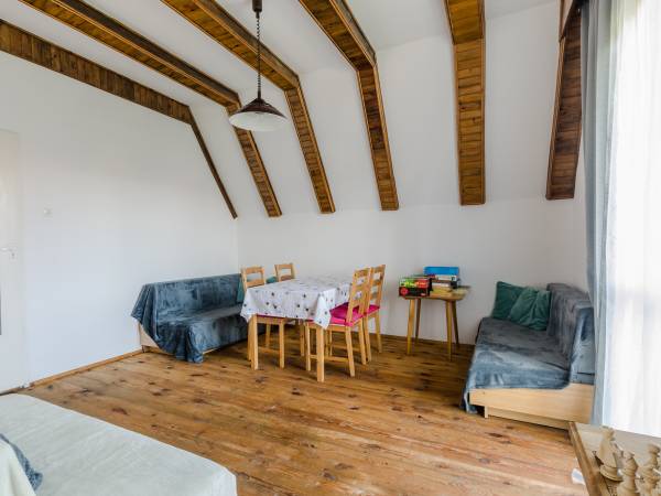 Pokój balkonowy/ bawialniany