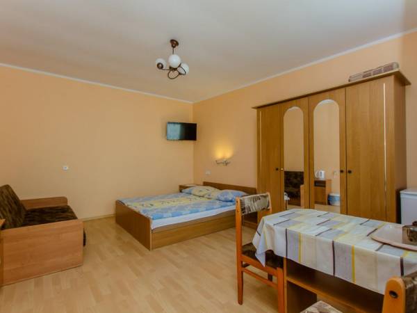 Pokoje Gościnne Lary