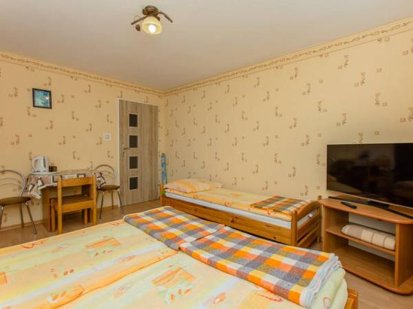 Pokoje Gościnne Lary