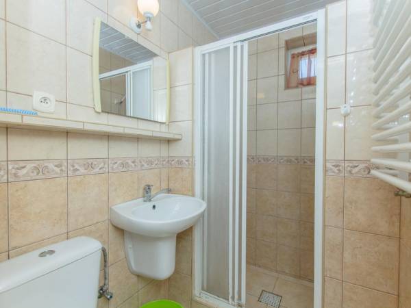 Pokoje Gościnne Lary