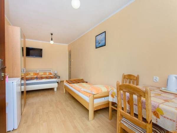 Pokoje Gościnne Lary