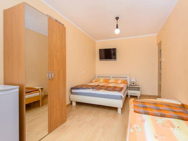 Pokoje Gościnne Lary