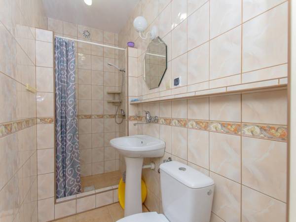 Pokoje Gościnne Lary