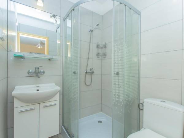 Pokoje Gościnne Lary