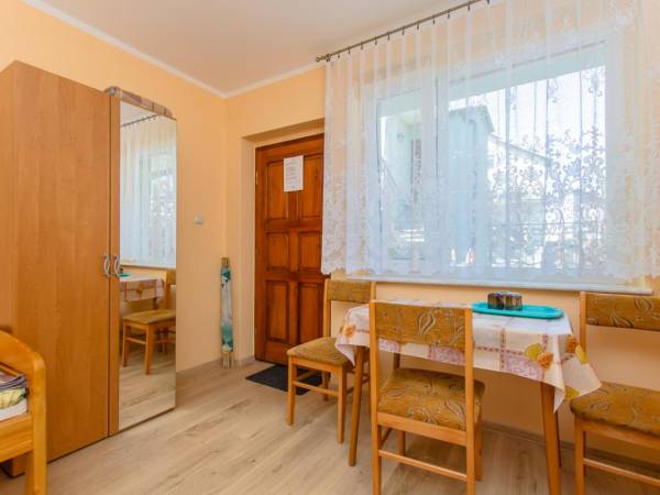 Pokoje Gościnne Lary