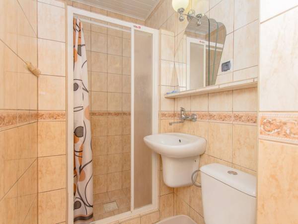 Pokoje Gościnne Lary