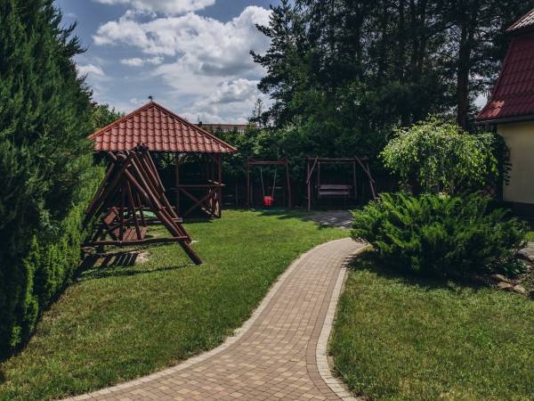 teren wokół budynku