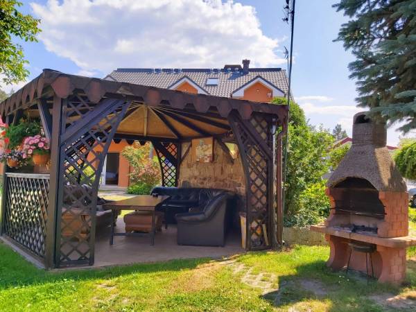 Pokoje i domki Bałtycka 1