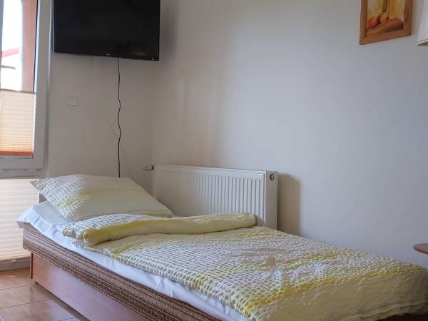 Pokoje i domki Bałtycka 1