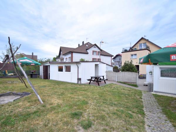 Pokoje gościnne, domki Aleksander