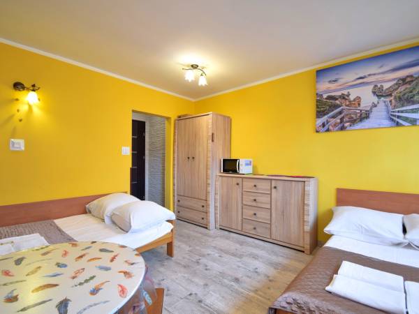 Pokoje gościnne, domki Aleksander