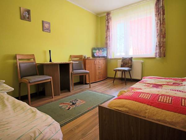 pokój 3 osobowy na piętrze