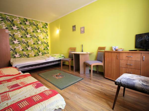 pokój 3 osobowy na piętrze