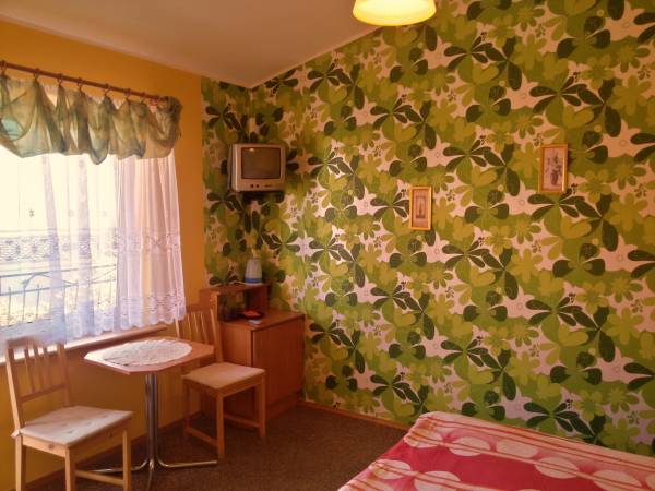 pokój 2 osobowy H na piętrze