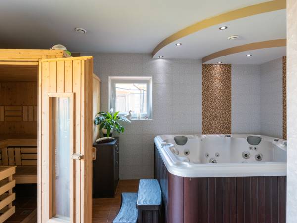 Pokoje i Domki Bursztyn