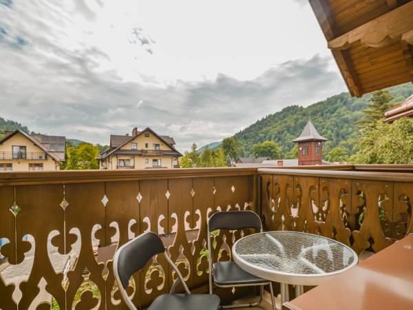 Pokoje nr 2.2 i 2.3- balkon