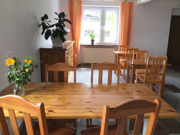 Kuchnia z jadalnią.