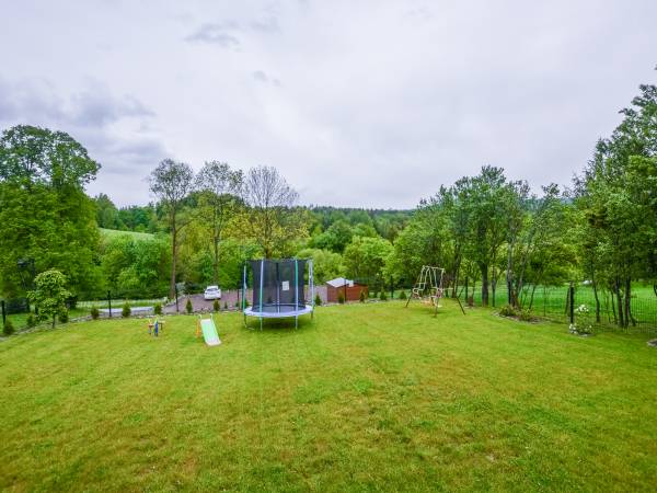 Chaty Skwirutowe Wzgórze - Domki Całoroczne 