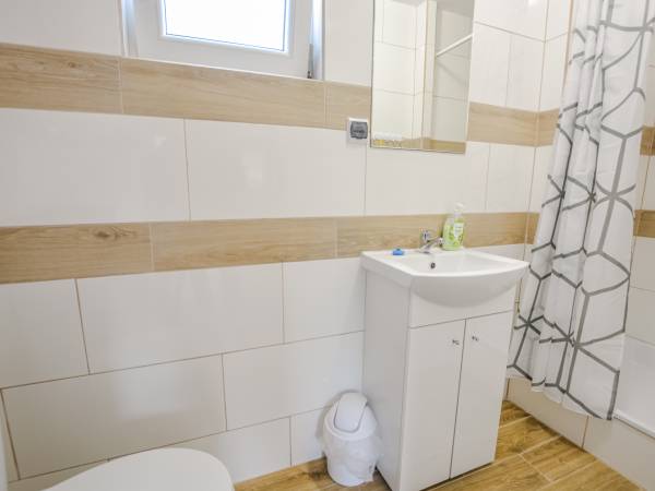 Domki Letniskowe u Henia i Anety