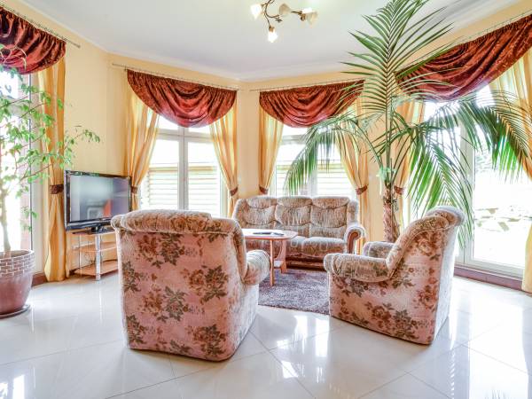 Apartament Nr 6 pokój dzienny + sypialnia z widokiem na Śnieżkę