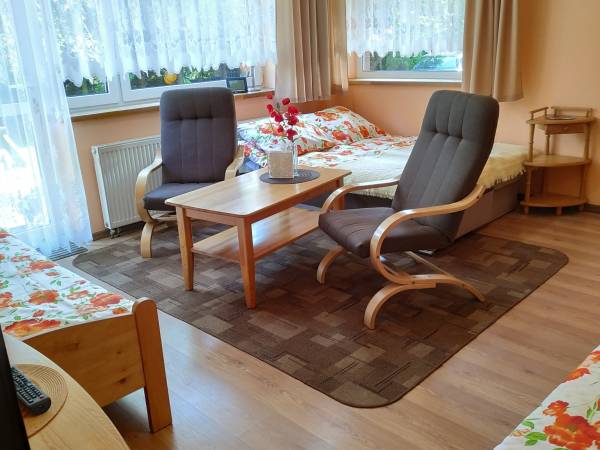 pokój 4-osob. z niezaleznym wejściem