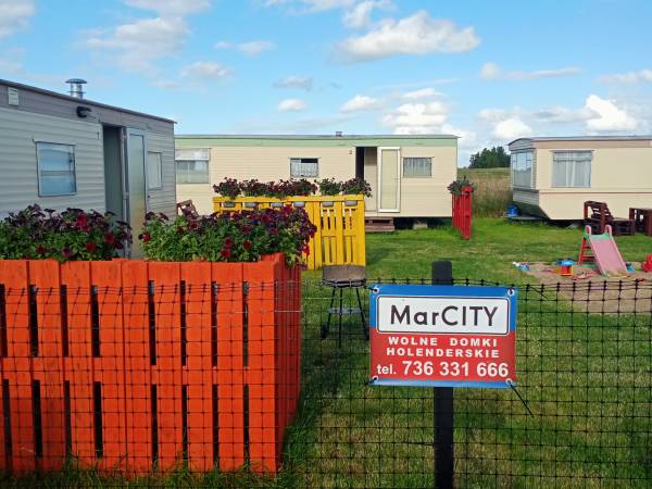 MarCITY GĄSKI Domki Holenderskie