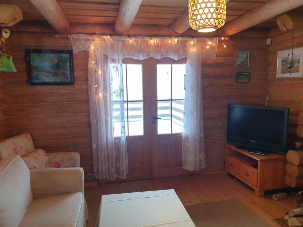 salon i wyjście na taras