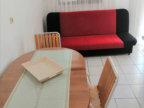 Dinning room in 6x4 apartman