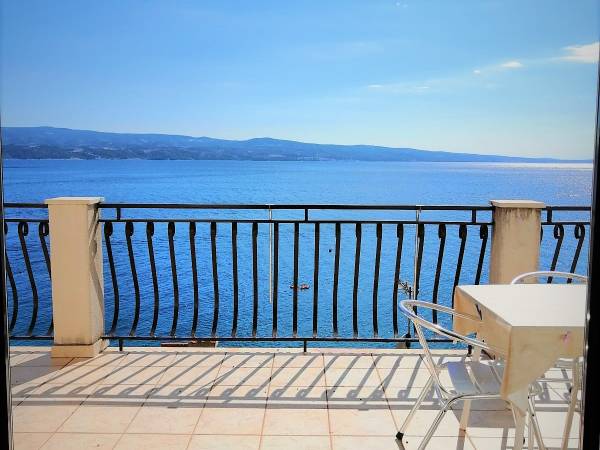 Terrasse in 6x4 apartman