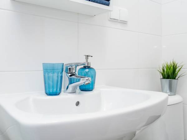 WYPOCZYNKOWO POKOJE GOŚCINNE