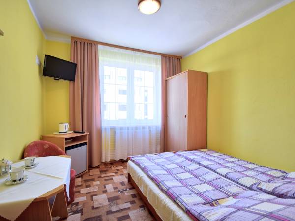 pokój 2 osobowy z balkonem