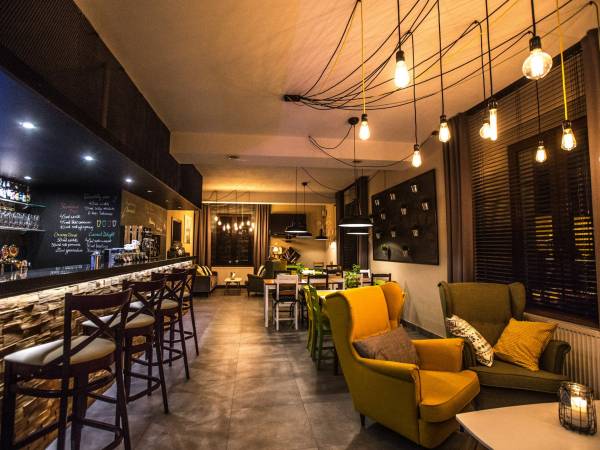 Pokoje Hotelowe Pod Kolumnami