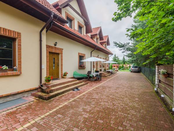 Pokoje gościnne Pod Lipami