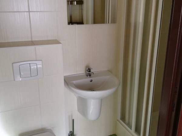 Pokój nr 2 ( Łazienka )