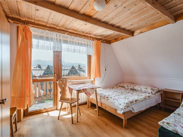 Pokój numer 12 z balkonem