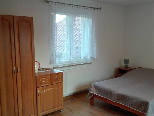 Dom Gościnny JAŚMIN