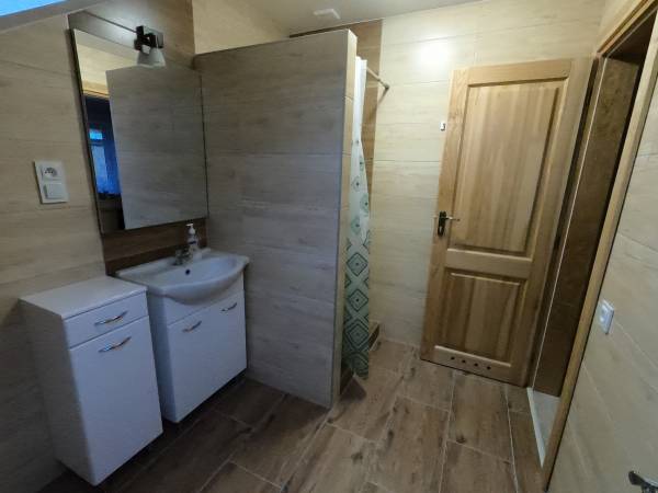 łazienka w pokoju nr1