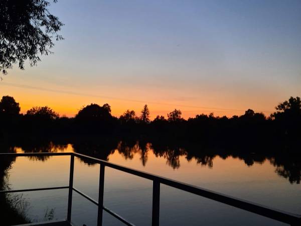 Widok o zachodzie słońca