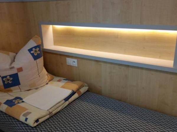 Pod Wydmą, pokoje gościnne, smażalnia ryb