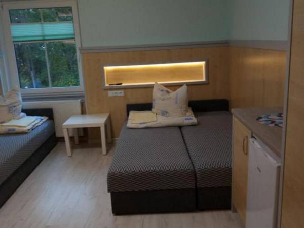 Pod Wydmą, pokoje gościnne, smażalnia ryb