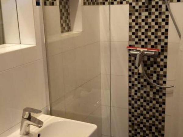 Pod Wydmą, pokoje gościnne, smażalnia ryb