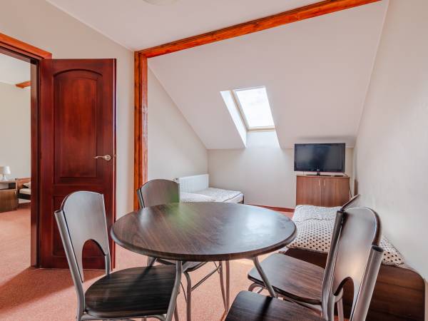 Apartament z balkonem