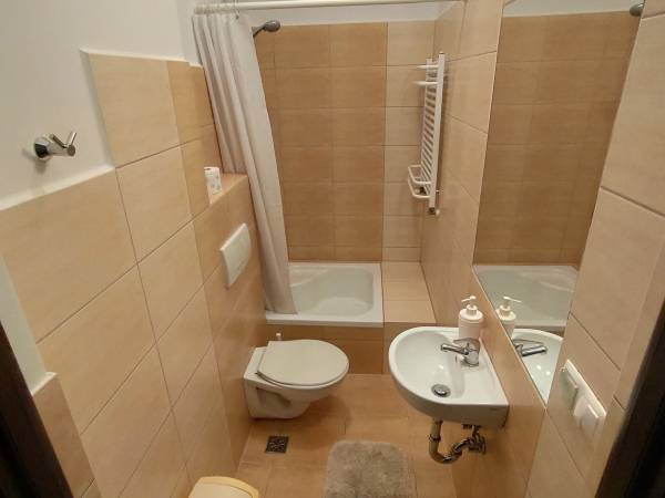 Pokój nr 1 i 2 - 3/4 osobowe