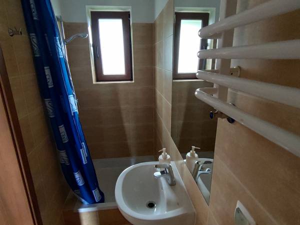 Pokój nr 8, 9 i 10 - 3 osobowe - łazienka